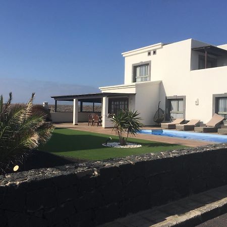 Luxury 3Bed Villa With Heated Private Pool, Full Sky And Free Wifi Playa Blanca  Kültér fotó