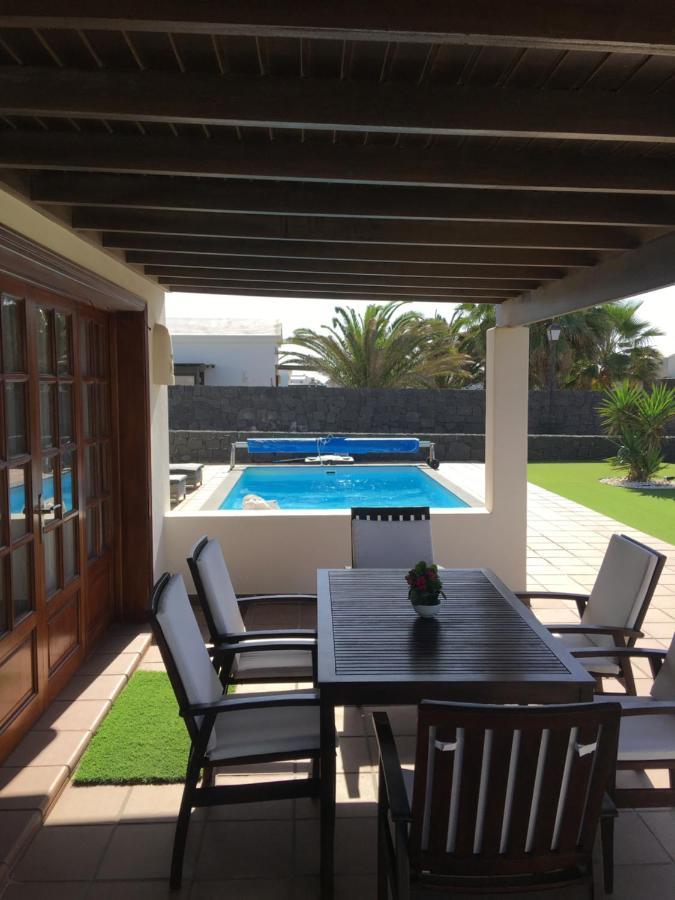 Luxury 3Bed Villa With Heated Private Pool, Full Sky And Free Wifi Playa Blanca  Kültér fotó